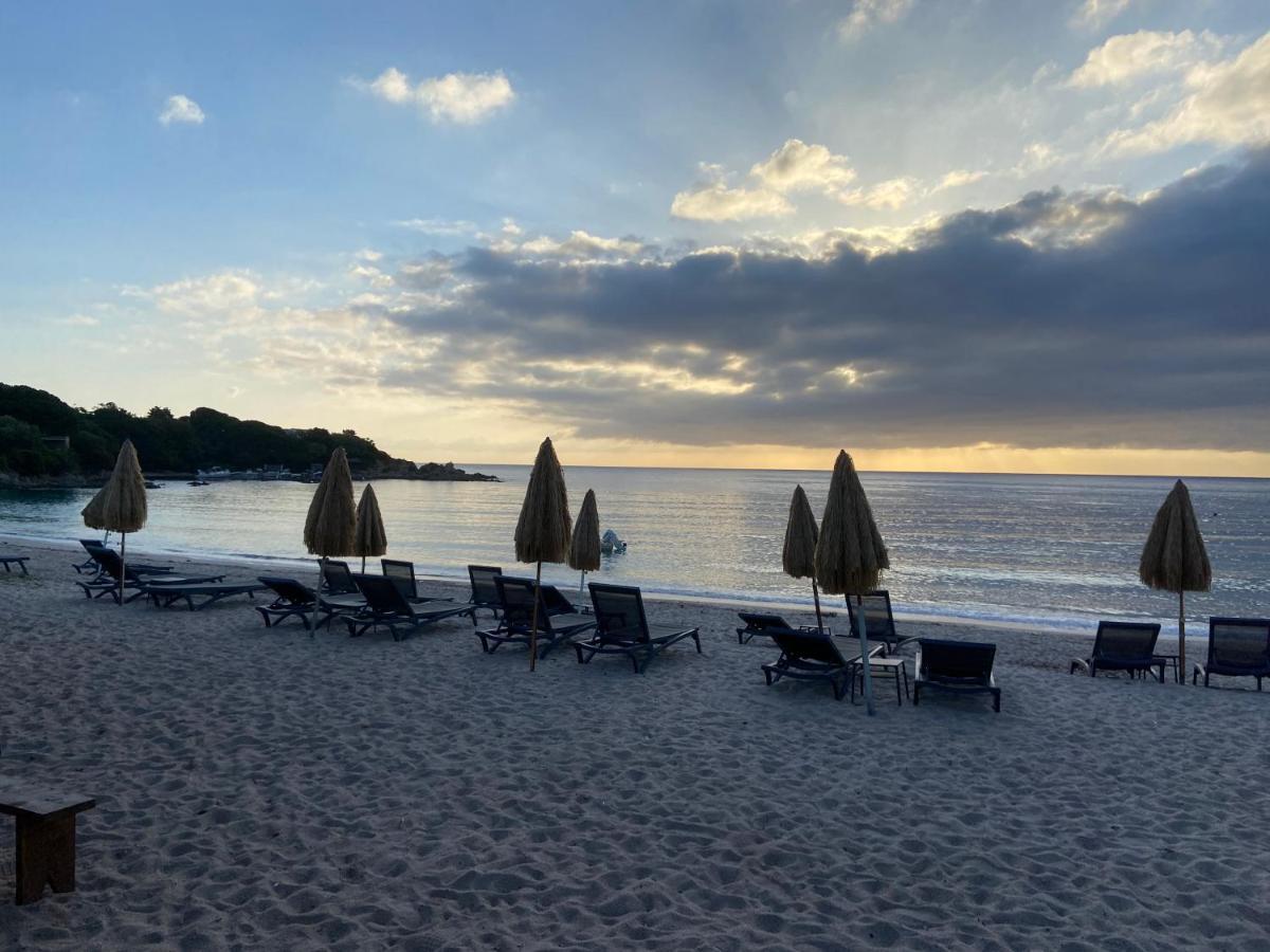 Les Lodges De La Plage U Dragulinu Sari-Solenzara Dış mekan fotoğraf