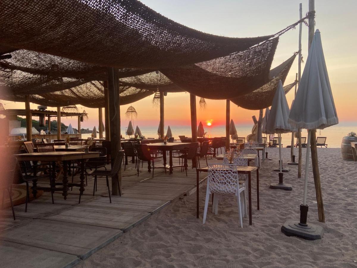 Les Lodges De La Plage U Dragulinu Sari-Solenzara Dış mekan fotoğraf
